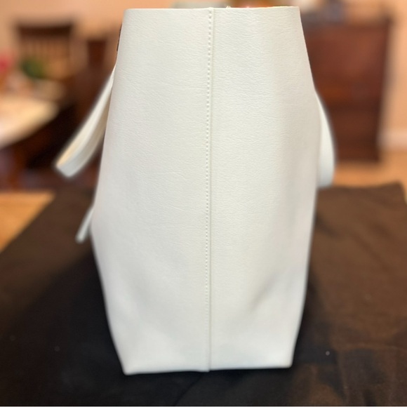 NEW YVES SAINT LAURENT EAST WEST TOTE BAG AND POUCH SOFT CREMA - Picture 5 of 14